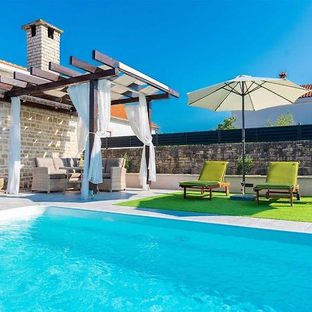 Holiday Home Marcela With Pool Pridraga Exterior foto